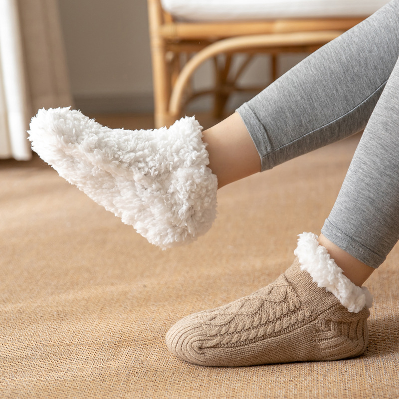Sewing Cotton - Kaus Kaki Lantai Musim Dingin Mntrerm